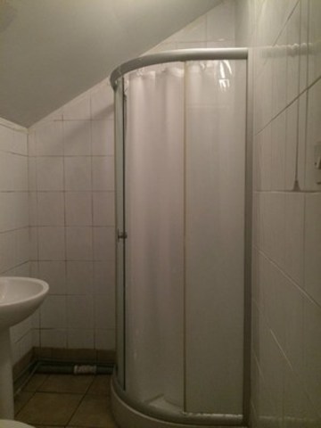  Image of 4 bedroom Terraced house to rent in Lansdowne Road Seven Kings Ilford IG3 at LANSDOWN ROAD  SEVEN KINGS, IG3 8NE