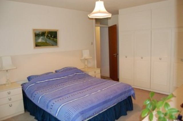  Image of 2 bedroom Flat for sale in Stonegrove Edgware HA8 at Leamington House Stonegrove Edgware, HA8 7TN