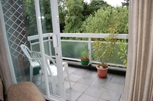  Image of 2 bedroom Flat for sale in Stonegrove Edgware HA8 at Leamington House Stonegrove Edgware, HA8 7TN