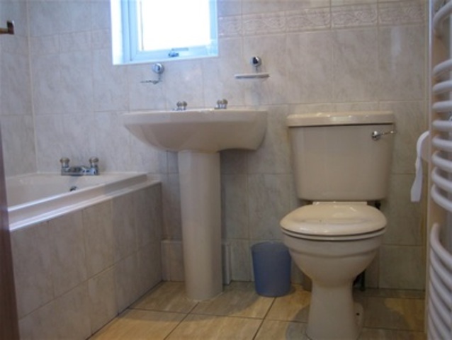  Image of 3 bedroom Semi-Detached house to rent in Letham Terrace Pumpherston Livingston EH53 at Livingston West Lothian West Lothian, EH53 0NE