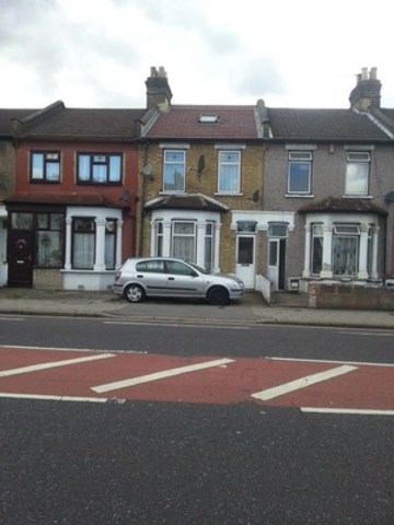  Image of 3 bedroom Terraced house to rent in Ley Street Ilford IG1 at LEY STREET  ILFORD, IG1 4AD