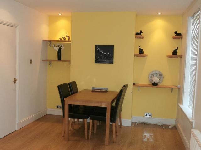  Image of 2 bedroom Semi-Detached house to rent in Linden Avenue Stirling FK7 at Stirling Town Stirling Stirling, FK7 7PS