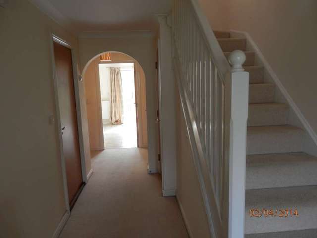  Image of 4 bedroom Terraced house to rent in Skipper Way Little Paxton St. Neots PE19 at Skipper Way  St Neots, PE19 6LQ
