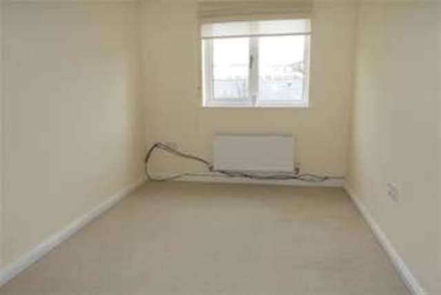  Image of 5 bedroom Detached house to rent in Skipper Way Little Paxton St. Neots PE19 at St. Neots, PE19 6LT