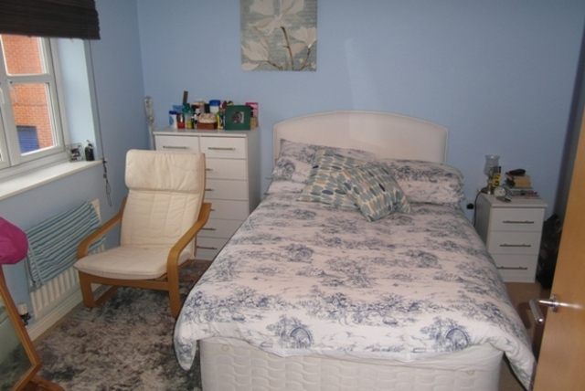  Image of 4 bedroom Terraced house to rent in Lockwell Road Dagenham RM10 at Lockwell Road Dagenham Essex, RM10 7RE