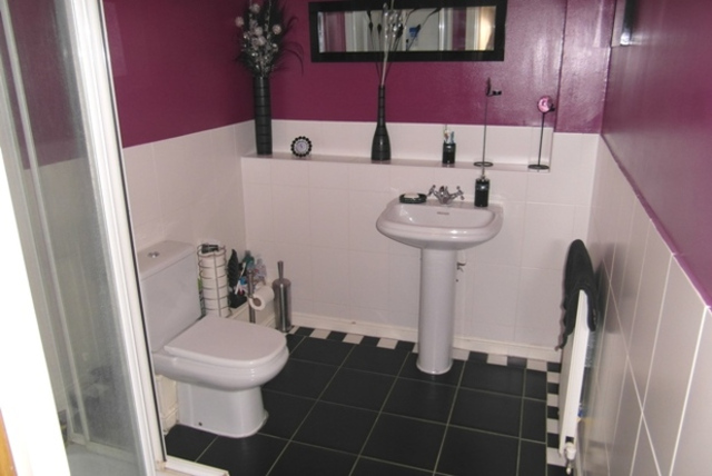  Image of 4 bedroom Terraced house to rent in Lockwell Road Dagenham RM10 at Lockwell Road Dagenham Essex, RM10 7RE