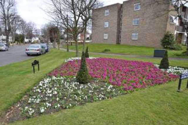  Image of 1 bedroom Flat to rent in London Lane Bromley BR1 at London Lane  Bromley, BR1 4HX