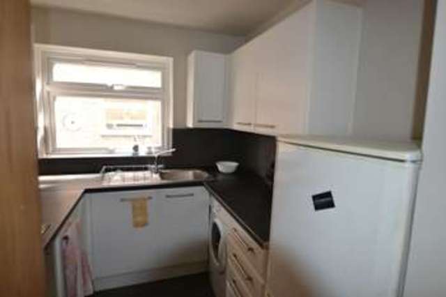  Image of 1 bedroom Flat to rent in London Lane Bromley BR1 at London Lane  Bromley, BR1 4HX