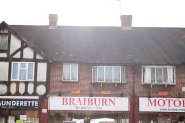  Image of 2 bedroom Flat for sale in London Road Mitcham CR4 at Surrey  Mitcham, CR4 4BE