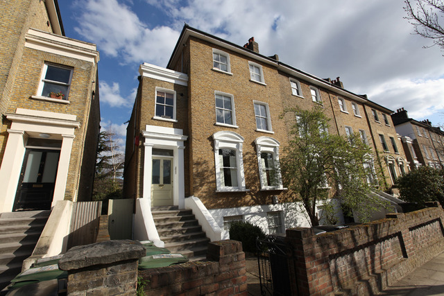  Image of 2 bedroom Apartment for sale in Manor Avenue London SE4 at London  Brockley, SE4 1TD