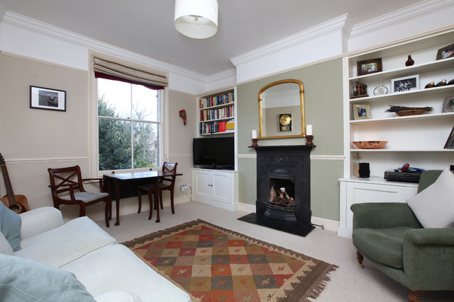  Image of 2 bedroom Apartment for sale in Manor Avenue London SE4 at London  Brockley, SE4 1TD