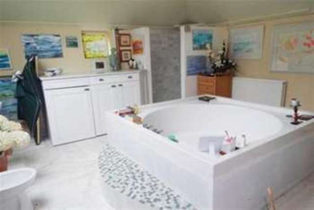  Image of 1 bedroom Detached house to rent in Long Melford Sudbury CO10 at Sudbury, CO10 9HS