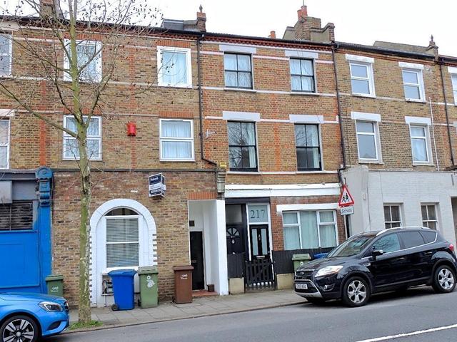  Image of 1 bedroom Ground Flat to rent in Lordship Lane London SE22 at East Dulwich, SE22 8JF