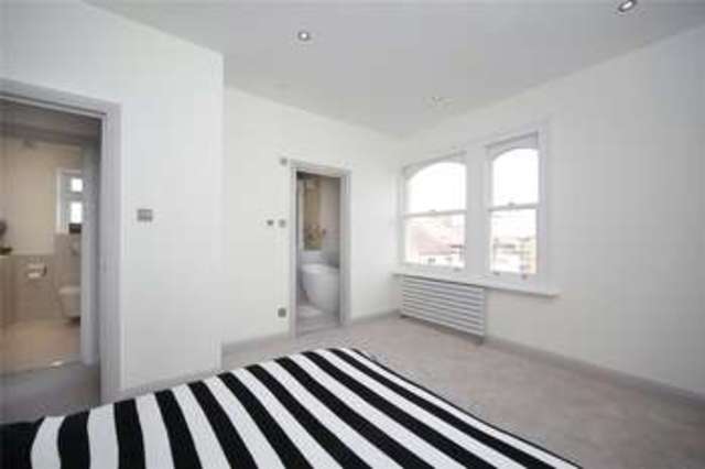  Image of 2 bedroom Flat for sale in Louvaine Road London SW11 at Battersea London Clapham Junction, SW11 2AG