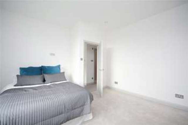  Image of 2 bedroom Flat for sale in Louvaine Road London SW11 at Battersea London Clapham Junction, SW11 2AG