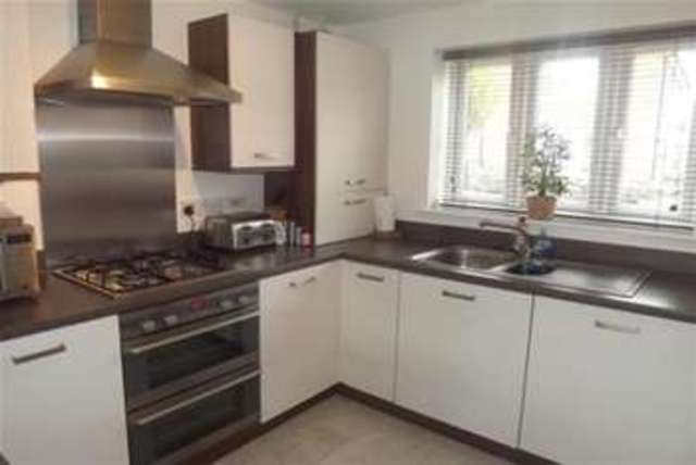  Image of 4 bedroom Detached house to rent in Hull Way St. Neots PE19 at St. Neots, PE19 6GS