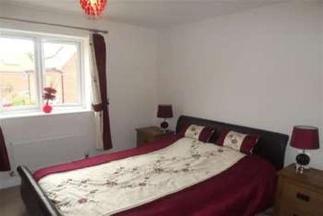  Image of 4 bedroom Detached house to rent in Hull Way St. Neots PE19 at St. Neots, PE19 6GS