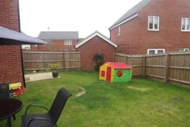  Image of 4 bedroom Detached house to rent in Hull Way St. Neots PE19 at St. Neots, PE19 6GS