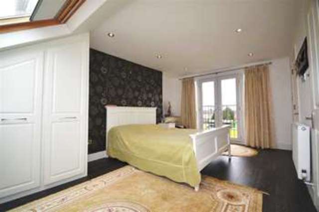  Image of 4 bedroom Semi-Detached house to rent in Lower Downs Road London SW20 at Cottenham Park, SW20 8QQ