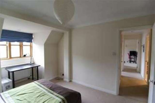  Image of 1 bedroom Property to rent in St. Christophers Court Lower Road Chorleywood Rickmansworth WD3 at Rickmansworth, WD3 5JZ