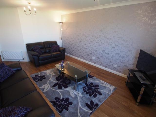  Image of 2 bedroom Flat to rent in Mackie Place Elrick Westhill AB32 at Westhill Aberdeen Aberdeen, AB32 6AN