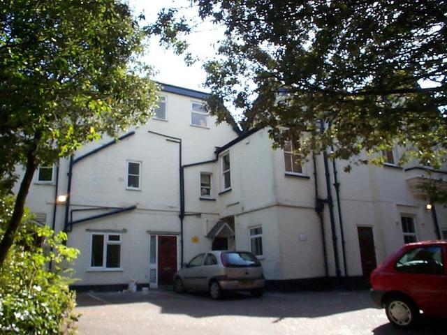  Image of 1 bedroom Flat to rent in Madeira Road Bournemouth BH1 at 20 Madeira Road  Bournemouth, BH1 1QG
