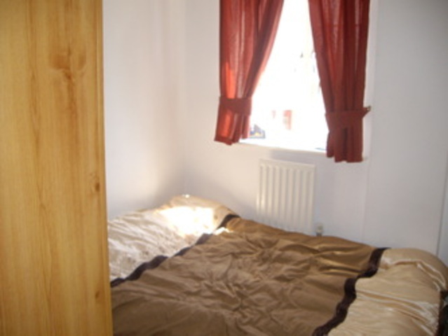  Image of 2 bedroom Apartment for sale in Malt House Place Romford RM1 at Malt House Place High Road Romford, RM1 1AR