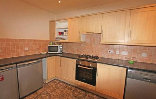  Image of 3 bedroom Terraced house for sale in Garvary Road London E16 at Manchester Court Garvary Road Docklands, E16 3GZ