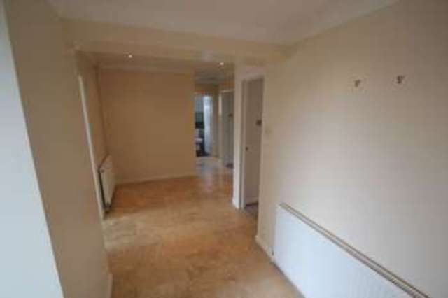  Image of 3 bedroom Detached house for sale in Manning Avenue Highcliffe Christchurch BH23 at Manning Avenue  Christchurch, BH23 4PW