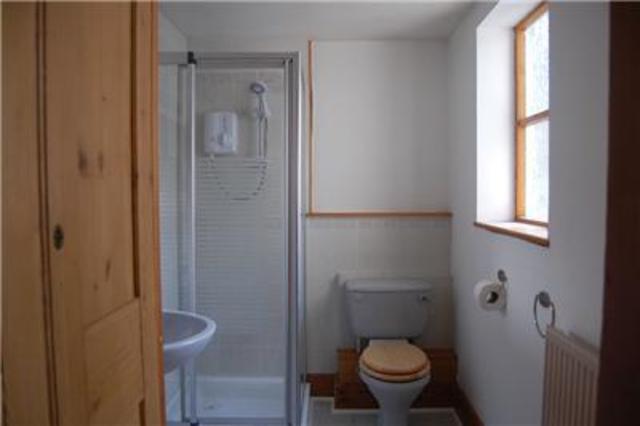  Image of 3 bedroom Terraced house to rent in Manor Road Hastings TN34 at East Sussex, TN34 3LL
