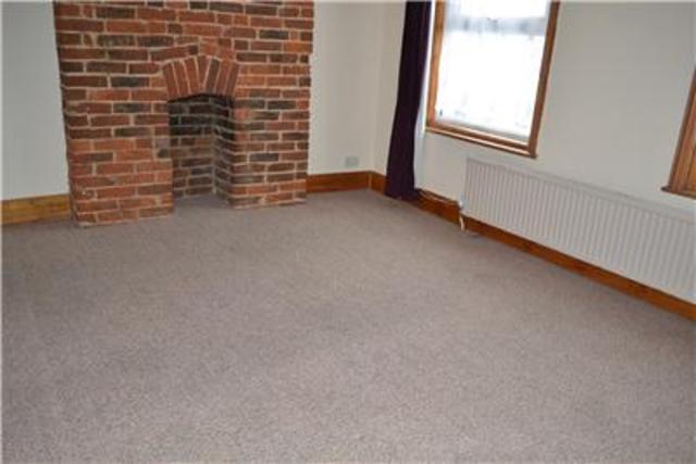  Image of 3 bedroom Terraced house to rent in Manor Road Hastings TN34 at East Sussex, TN34 3LL