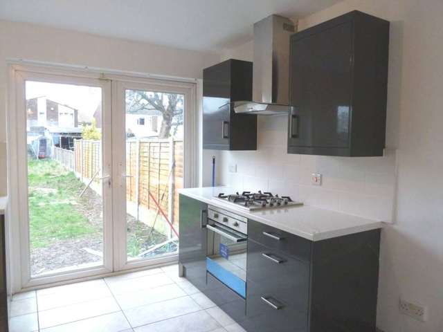  Image of 3 bedroom Terraced house to rent in Marlborough Road Romford RM7 at Marlborough Road  Romford, RM7 8AL