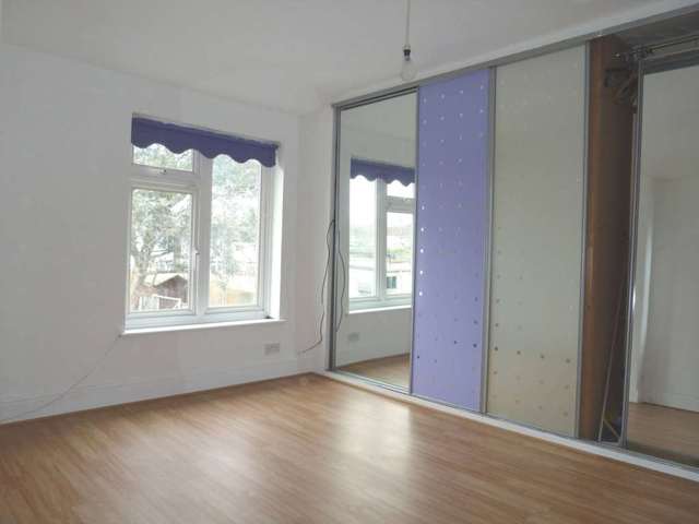  Image of 3 bedroom Terraced house to rent in Marlborough Road Romford RM7 at Marlborough Road  Romford, RM7 8AL
