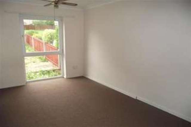  Image of 3 bedroom Detached house to rent in Matheson Road Southampton SO16 at Southampton, SO16 8GR