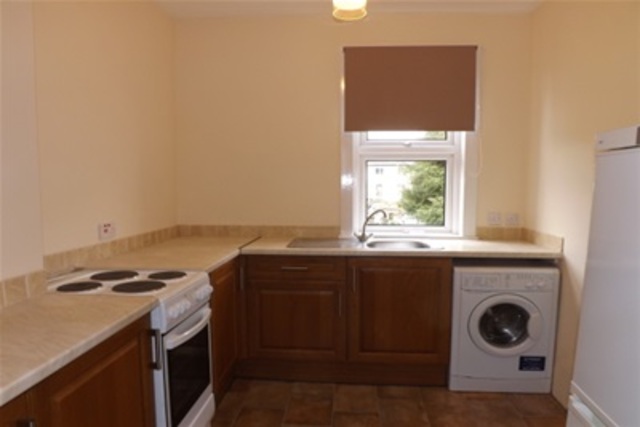  Image of 2 bedroom Flat to rent in Mcgrigor Road Stirling FK7 at Stirling Town Stirling Stirling, FK7 9BN