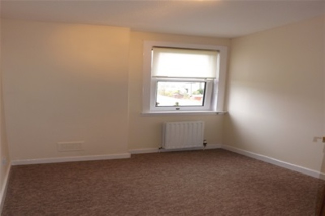  Image of 2 bedroom Flat to rent in Mcgrigor Road Stirling FK7 at Stirling Town Stirling Stirling, FK7 9BN