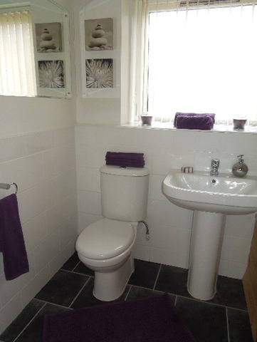  Image of 1 bedroom Flat to rent in Mclean Place Paisley PA3 at Paisley Renfrewshire Renfrewshire, PA3 2DG
