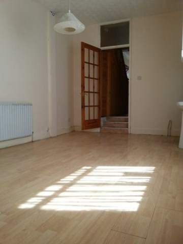  Image of 4 bedroom Terraced house to rent in Meanley Road London E12 at MEANLY ROAD MANOR PARK LONDON, E12 6AT