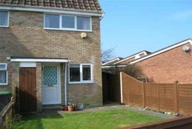  Image of 2 bedroom Detached house to rent in Medway Road Ferndown BH22 at Ferndown, BH22 8UU