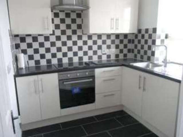  Image of 1 bedroom Apartment to rent in Memorial Avenue London E15 at Memorial Avenue  West Ham, E15 3BT