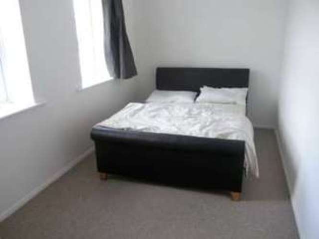  Image of 1 bedroom Apartment to rent in Memorial Avenue London E15 at Memorial Avenue  West Ham, E15 3BT