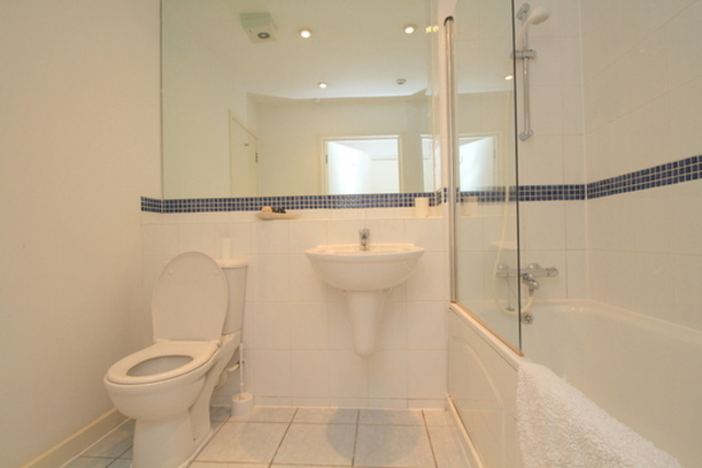  Image of 2 bedroom Apartment to rent in Menai Place London E3 at Menai Place  London, E3 2BF