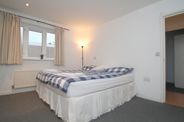 Image of 2 bedroom Apartment to rent in Menai Place London E3 at Menai Place  London, E3 2BF