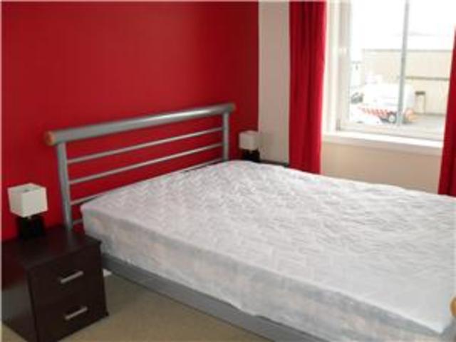 Image of 1 bedroom Flat to rent in Menzies Road Aberdeen AB11 at Torry Aberdeen Aberdeen, AB11 9AT