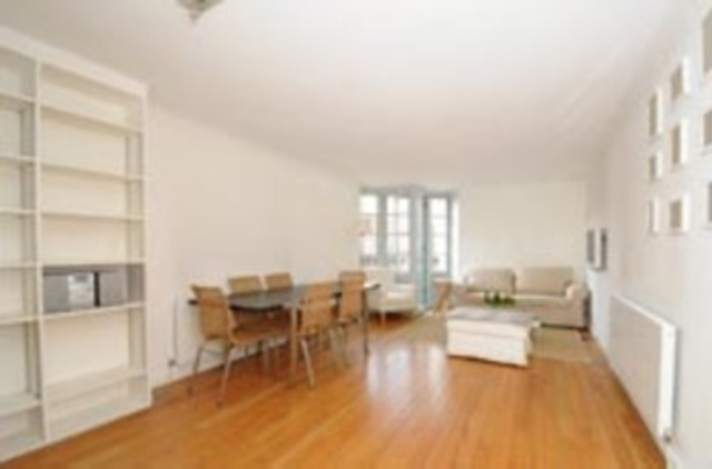  Image of 2 bedroom Flat to rent in Mercer Street London WC2H at Mercer Street Covent Garden London, WC2H 9QR