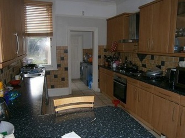  Image of 4 bedroom Detached house to rent in Merlin Road London E12 at Merlin Road  Aldersbrook, E12 5DJ