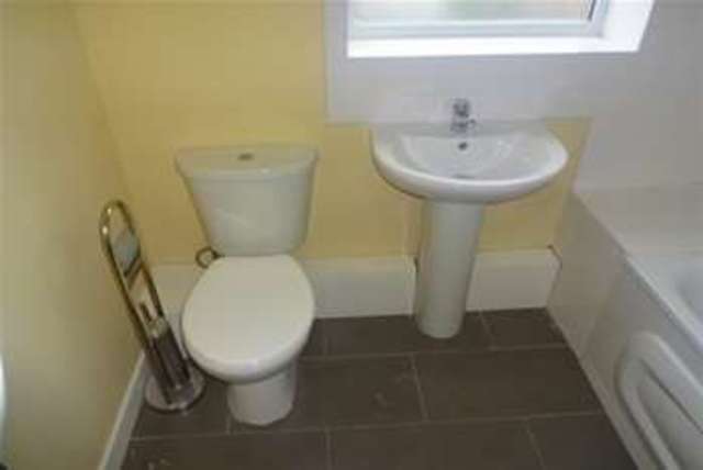  Image of 2 bedroom Property to rent in Forest Gate Willenhall WV12 at Willenhall, WV12 5LY