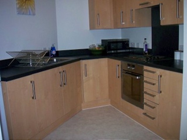  Image of 2 bedroom Flat to rent in Millicent Grove London N13 at Millicent Grove  Palmers Green, N13 6HQ
