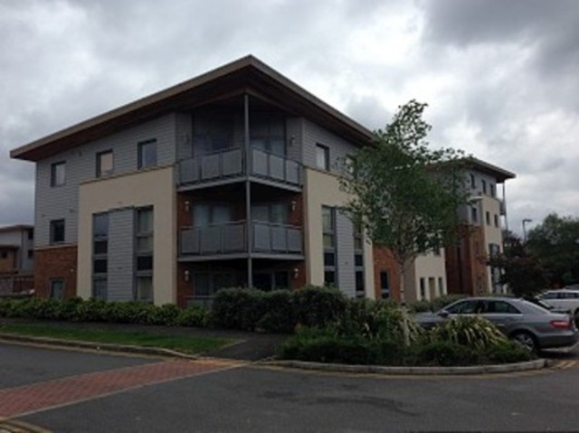  Image of 2 bedroom Flat to rent in Millicent Grove London N13 at Millicent Grove  Palmers Green, N13 6HQ