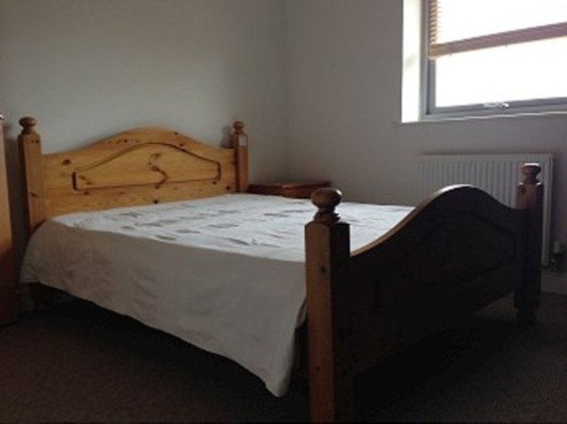 Image of 2 bedroom Flat to rent in Millicent Grove London N13 at Millicent Grove  Palmers Green, N13 6HQ